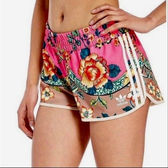 adidas Pants - Adidas Originals x Farm Rio Jardineto Firebird Floral Track Shorts Women Medium